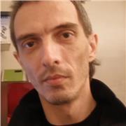 perito informatico con esperienza in materia di informatica e programmazione